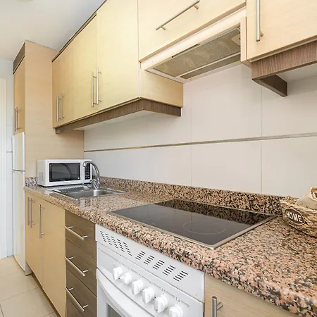 Larimar Unitursa Apartamento *